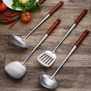 Juego de espátulas de acero inoxidable, 4 piezas, mango de madera, herramientas de cocina resistentes al calor para uso doméstico en la cocina - Product Image 2