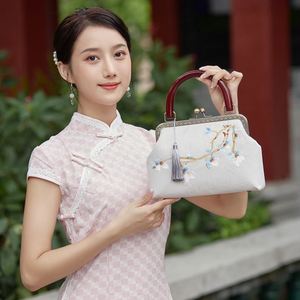 2023 nouveaux produits Cheongsam Style ancien sac à main rétro femmes or sac à la main dîner <span class=keywords><strong>république</strong></span> de chine Style sac - Product Image 4