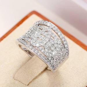 F1745 Anello di Lusso con Diamante per Donna, Taglio Brillante Rotondo, Colore G Naturale, Gioiello da Matrimonio - Product Image 5