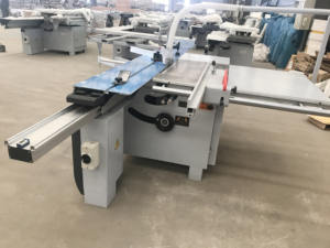 Scie a <span class=keywords><strong>Table</strong></span> Coulissante 2600x375mm | Machine Pour Travail Du Bois Destinee a <span class=keywords><strong>La</strong></span> Production De Portes De Placard Et De Meubles - Product Image 4