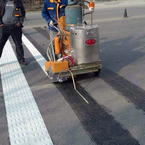 Máy Đánh Dấu Đường Lồi Đường Viền Sườn Đường Phố Thành Phố Tự Hành Bằng Nhựa Nhiệt Dẻo - Product Image 2