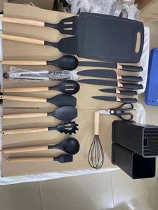 Factory Shipment 19 Piece Set of Cutting Tools Silicone Combination Set Silicone <b>Kitchenware</b> Set Knife Holder Color Cutting Tool - Product Image 3