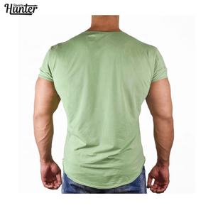 Commercio all'ingrosso OEM stampa personalizzata plain blank sublimazione 100% poliestere t-shirt bianca sport gym run rapido asciutto t-shirt per uomo - Product Image 2