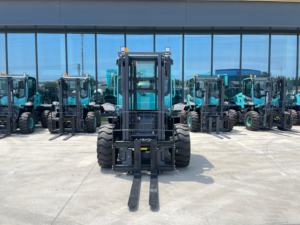 Carretilla elevadora diésel todoterreno de <span class=keywords><strong>3</strong></span>,5 toneladas: bloqueo de diferencial 4WD y espacio libre para terrenos altos - Product Image 2