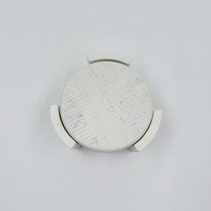 Juego de posavasos redondos de madera de caucho, tapete aislante del calor de madera maciza para tazas y cuencos, uso doméstico - Product Image 1