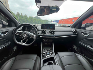 Dongfeng Fengguang E3 2019 EVR SUV Ibrido a Autonomia Estesa Usato, Guida a Sinistra, 60000km di Chilometraggio, Velocità Massima 155Km/h - Product Image 4