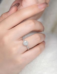 Bague de fiançailles Xinfly personnalisée en or blanc massif 18 carats, diamant de haute qualité 0,3 ct, style tendance pour mariage et soirée - Product Image 5