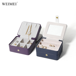 Boîte à bijoux spacieuse en cuir et velours WEIMEI, personnalisable, bleu et violet, avec miroir, durable, organiseur de bijoux de voyage - Product Image 4