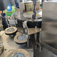 Machine d'étiquetage de film BOPP de type rotatif, machine d'étiquetage automatique à colle thermofusible OPP pour bouteilles d'eau rondes en PET, haute vitesse