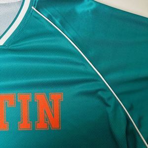 เสื้อเจอร์ซีย์อเมริกันฟุตบอลแบบตาข่าย คอวี พิมพ์ลายสกรีน แบรนด์อนิเมะสั่งทำพิเศษ สำหรับวัยรุ่น ระบายอากาศได้ดี ไซส์ใหญ่ แขนสั้น สไตล์สตรีทแวร์ - Product Image 3