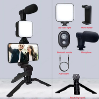 Kit de vlogging pour smartphone avec trépied, support de téléphone, mini microphone, lumière LED, kit de démarrage pour TikTok, diffusion en direct, vidéo YouTube