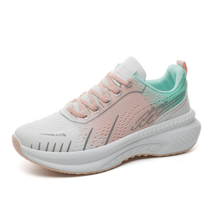 รองเท้าลำลองตาข่ายระบายอากาศรุ่นใหม่ปี 2026 รองเท้ากีฬาน้ำหนักเบาอเนกประสงค์สำหรับฤดูร้อน รองเท้าวิ่งสำหรับนักเรียนที่ทนทาน - Product Image 3