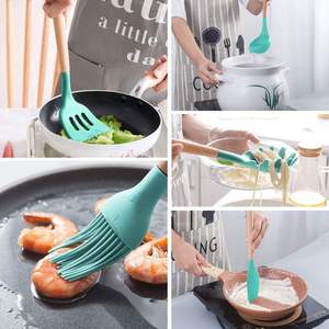 Ensemble d'ustensiles de cuisine en silicone avec manche en bois de qualité alimentaire, non toxique, mignon, 11 pièces, vente chaude - Product Image 4