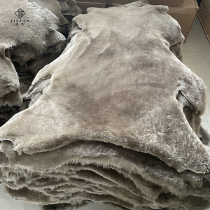 Tappeto in <span class=keywords><strong>Vera</strong></span> <span class=keywords><strong>Pelliccia</strong></span> di Pecora 100% Naturale, Morbido, per Rivestimenti Auto e Tappezzeria, Produzione Cinese all'Ingrosso - Product Image 1