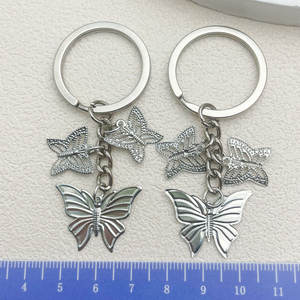 Mignon métal fer feuille creux papillon porte-clés bricolage à la main voiture clé Charins pour femmes hommes amitié bijoux cadeaux - Product Image 2