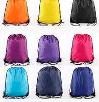 Offre Spéciale 210d Polyester Sports Gym Sac à dos Logo personnalisé Colorful Printed Waterproof String Drawstring Bags Article promotionnel