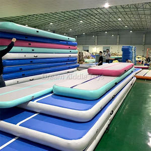 Colchoneta Inflable de PVC para Gimnasia Air Track Tumbling Portátil para Entrenamiento de Yoga en Casa - Product Image 2