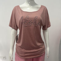 T-shirt personnalisé pour femme, col rond, imprimé floral et lettres, ourlet incurvé, manches courtes, coupe ample, décontracté, pour tous les jours