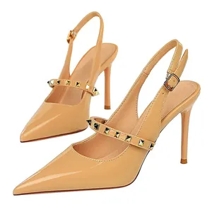 Size35-40 2021 Fashion Summer Solid PU Rivet Show Heel Buckle Strap Mary Jane NEW Pointed Toe Thin Heellegant Women High Sandals