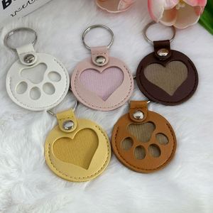 Porte-clés circulaire en cuir PU écologique avec portrait de patte d'animal et motif tressé, idéal pour les cadeaux commémoratifs - Product Image 2