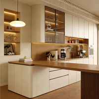 Buffet mural gain de place avec éclairage intégré, meuble console moderne pour la décoration de restaurants et de cafés