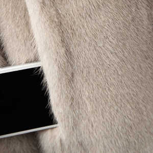 <span class=keywords><strong>Cappotto</strong></span> <span class=keywords><strong>di</strong></span> <span class=keywords><strong>visone</strong></span> finto da donna <span class=keywords><strong>di</strong></span> media lunghezza pelliccia <span class=keywords><strong>di</strong></span> <span class=keywords><strong>visone</strong></span> intera <span class=keywords><strong>con</strong></span> <span class=keywords><strong>cappuccio</strong></span> - Product Image 3