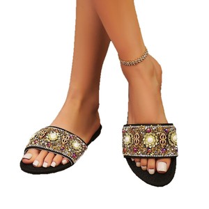 Nouvelles pantoufles d'été pour femmes grandes tailles, style européen et américain, avec strass, plates, à bout carré, pour la plage Cool231 231 - Product Image 5