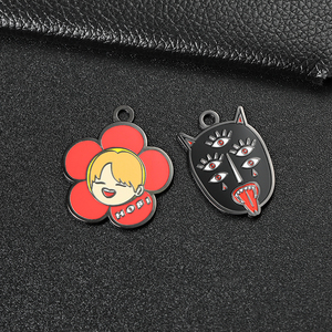 Fabricante colgante personalizado oro plata Animal Anime corazón forma esmalte colgante encanto 3D pequeña hermosa joyería para mujer chica - Product Image 3