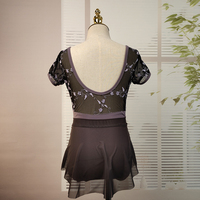 Design personnalisé Offres Spéciales bonne qualité broderie florale dentelle violet foncé vêtements de danse justaucorps de ballet