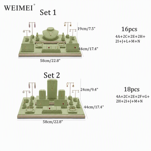 ชั้นวางโชว์เครื่องประดับ WEIMEI สีเขียวกำมะหยี่ พร้อมขาตั้งโลหะสีทอง สำหรับสร้อยคอ ต่างหู กำไลข้อมือ เหมาะสำหรับร้านบูติก ร้านขายของขวัญ และชุดโชว์เครื่องประดับ - Product Image 4