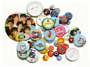 Tùy Chỉnh Kim Loại Phản Quang Sequins In 3D LED Nhấp Nháy Trường An Ninh Tên 32Mm 38Mm 44Mm 58Mm Tin Tinplate Nút Huy Hiệu - Product Image 3