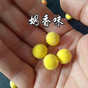 Appât mou flottant <span class=keywords><strong>pour</strong></span> la pêche à la carpe en <span class=keywords><strong>eau</strong></span> <span class=keywords><strong>douce</strong></span>, bouillettes de 12 mm et 14 mm, diverses odeurs attirantes <span class=keywords><strong>pour</strong></span> une utilisation en lac - Product Image 2