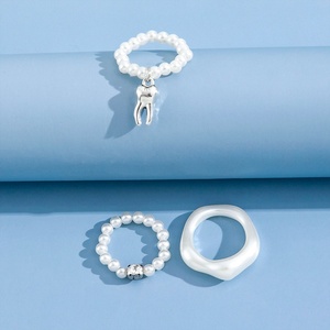 Lot de 3 bagues vintage en perles pour femmes, perles bohèmes, zircon brillant, pendentif en métal, bijoux tendance originaux, cadeaux - Product Image 3