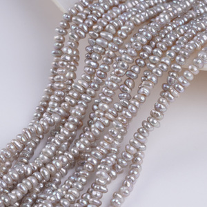 Zhuji <b>Pearl</b> Wholesale Natural Freshwater Gray Flat <b>Pearl</b> String 18cm 2.5-3mm for DIY Jewelry White <b>Loose</b> <b>Pearls</b> - Product Image 4
