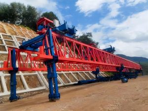 XCMG Machine de montage de pont d'autoroute officielle 60 ~ 200t Pont poutre lanceur portique grue liste de prix - Product Image 2