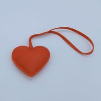 Porte-clés en cuir PU en forme de cœur, pendentif de sac lumineux avec impression UV, doux, pour Thanksgiving et Noël