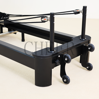 Mesin Reformer Pilates Aluminium Portabel yang Dapat Disesuaikan untuk Kebugaran di Rumah, Mendukung Latihan Inti Pilates