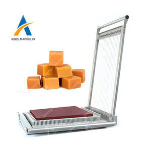 Coupe-gâteau carré en éponge, coupe-gâteau en forme de <span class=keywords><strong>guitare</strong></span>, machine à découper le chocolat manuelle, cube alimentaire, machine à découper le chocolat - Product Image 3