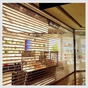 Les volets roulants en cristal transparents en plastique de PC de Offre Spéciale enroulent la porte pour le <span class=keywords><strong>magasin</strong></span> commercial - Product Image 4
