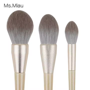 Ensemble professionnel de 10 <span class=keywords><strong>pinceaux</strong></span> de maquillage pour le visage et les yeux, manche en bois beige <span class=keywords><strong>nude</strong></span>, poils synthétiques, pour estomper les couleurs et personnaliser la marque - Product Image 3