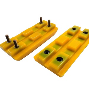 وسادة مسار عالية الجودة 260*120 مم لآلات تمهيد الأسفلت M2000/M1900/M1200، وسادة مشي بولي 2411111 لآلة تفريز الطرق - Product Image 1