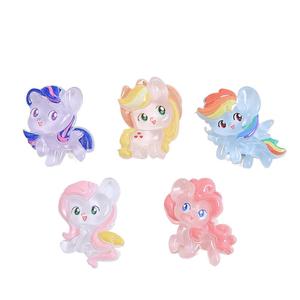 Linda transparencia Arco Iris unicornio dibujos animados Flatback resina cabujón para teléfono accesorios para el cabello DIY Scrapbooking decoración artesanal - Product Image 5