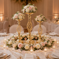 Photophore torsadé doré, pot de fleurs de table, marqueur d'allée plaqué or européen pour décoration de mariage et de fête