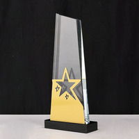 Trophée personnalisé en cristal avec plaque dorée en forme d'étoile MH-J007