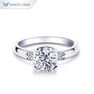Bague en argent 925 Tianyu délicate avec moissanite 0,5 ct et pierres d'accent latérales de 1 ct, bijoux de fiançailles et d'anniversaire haut de gamme - Product Image 1