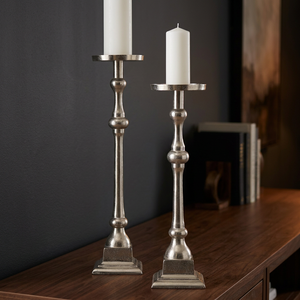 Bougeoir en métal de conception standard en laiton AK en argent fini ensemble de 2 articles faits à la main pour la décoration intérieure/décor d'hôtel - Product Image 2