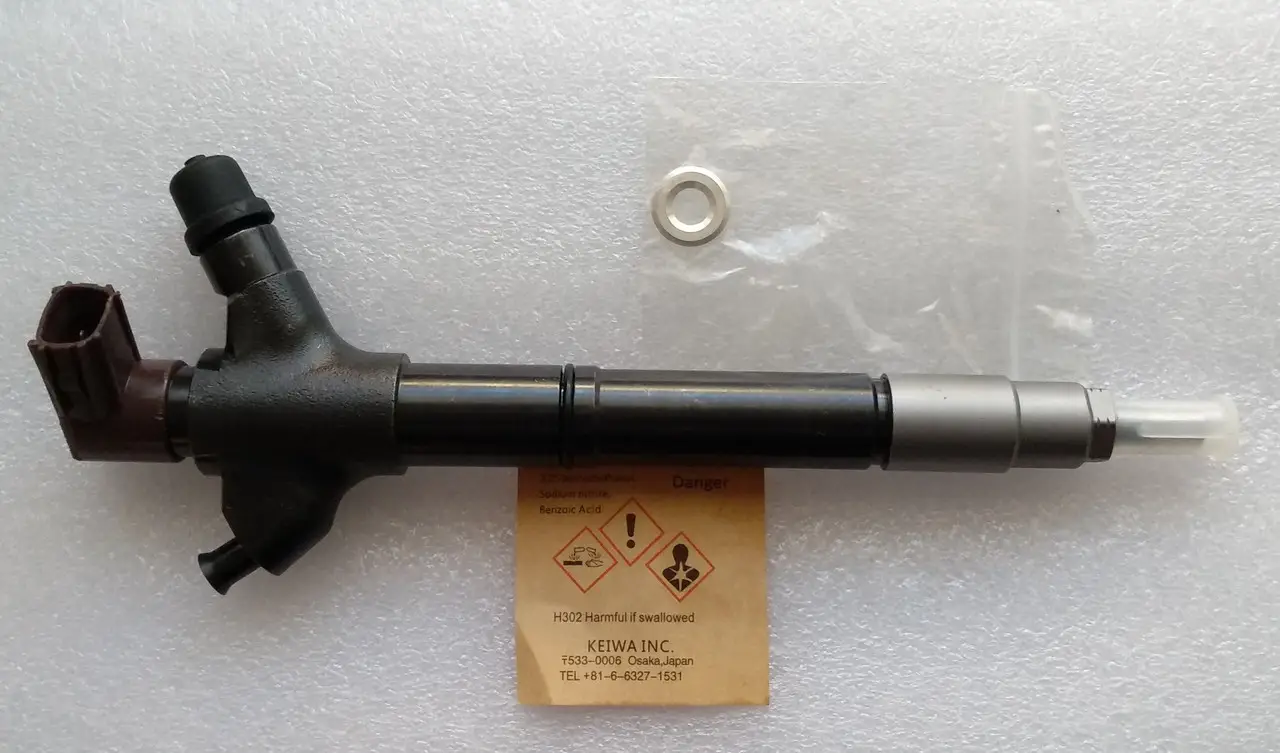 common rail injector 23670-26060 295900-0420 for toyota 2AD-FHV diesel fuel injector nozzle 23670-26060 295900-0420 23670-29125