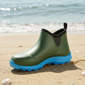 Bottes de pluie Chelsea imperméables à la semelle EVA pour femme Chaussures de jardin à la <span class=keywords><strong>cheville</strong></span> avec semelle extérieure en caoutchouc léger pour l'hiver et l'été - Product Image 1