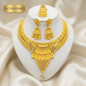 Elegancia Atemporal: Conjunto de Collar con Colgante Chapado en Oro de Inspiración Africana para Mujer, Joyería de Moda para Fiestas y Bodas - Product Image 1