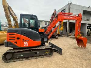 Excavatrice Hitachi ZX65 en excellent état Mini machines de construction de 6.5 tonnes Équipement de haute qualité prêt à fonctionner - Product Image 2